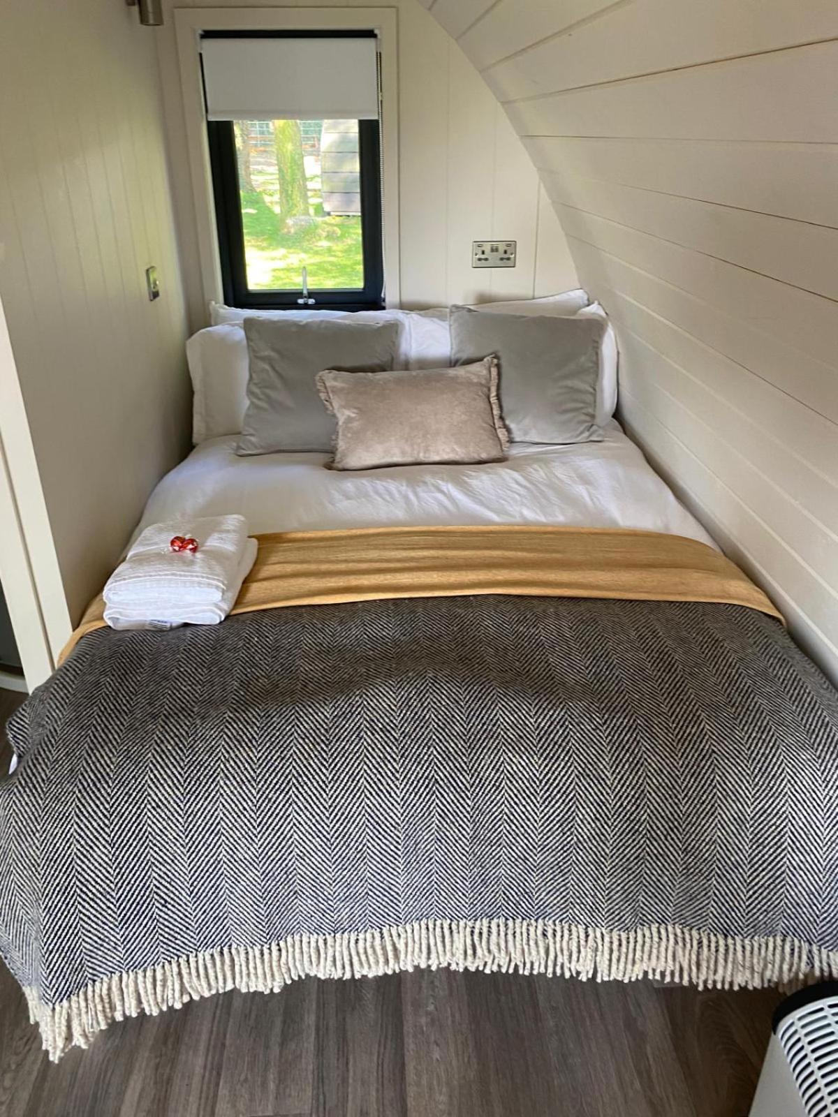 Kildare Countryside Pods Villa Exterior photo